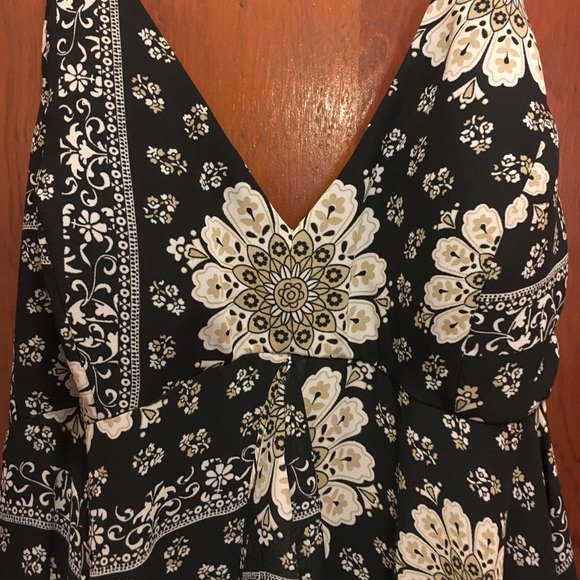 Black, white and tan cocktail dress, hi-lo - Picture 6 of 12